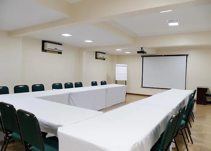 Hotel Premium Pirassununga